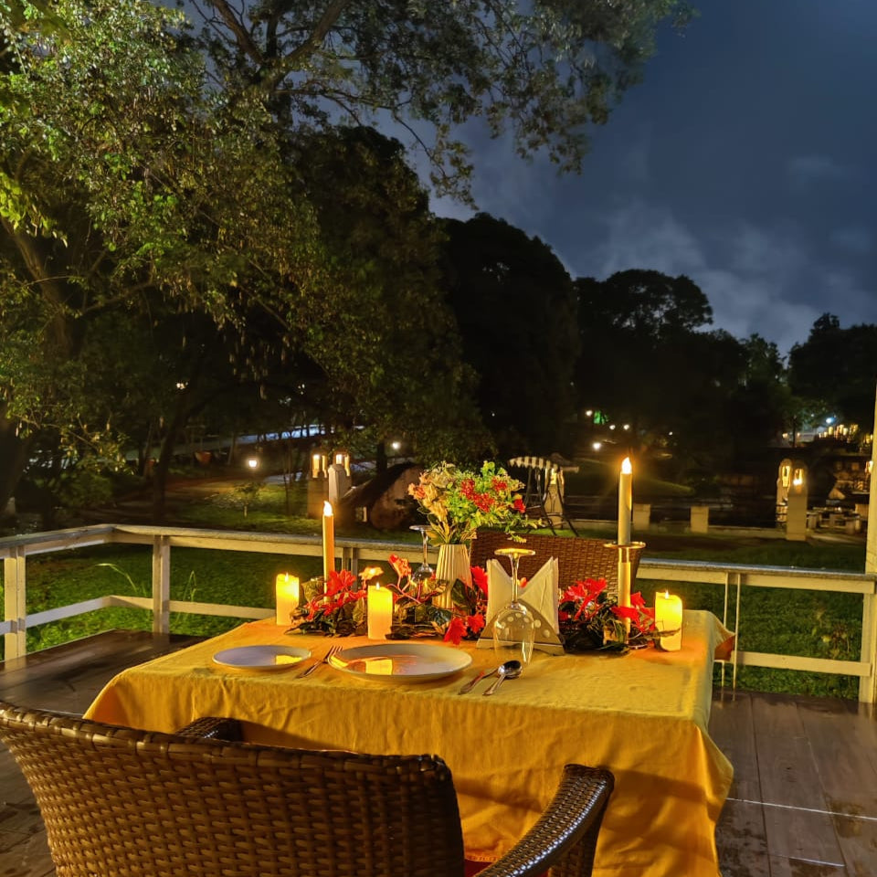 Romantic Candle Light Dinner Setup in Hyderabad for Couples