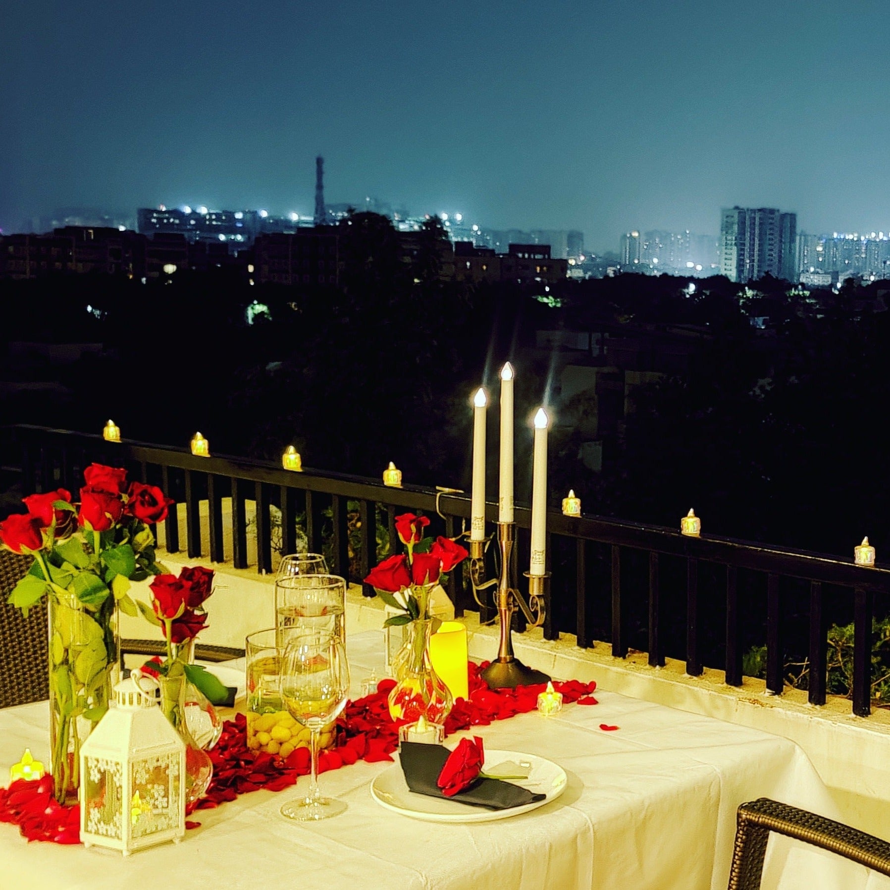 Private Candle Light Dinner in Hyderabad at Gachibowli