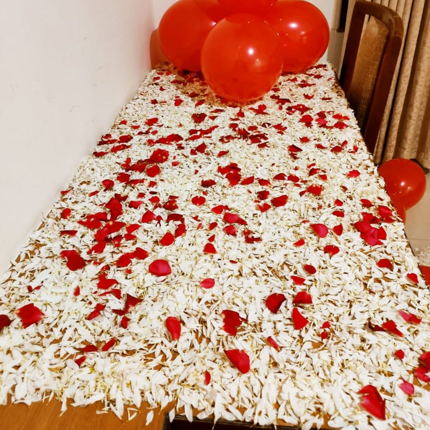 Room Decoration for Couples with Hotel Stay in Hyderabad at Gachibowli